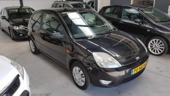 Ford Fiesta - 1.4 TDCi Ambiente - Nap, Nieuwe koppeling - 1