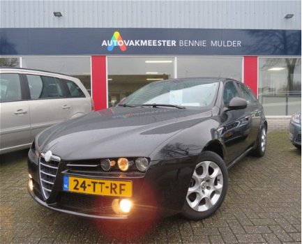 Alfa Romeo 159 Sportwagon - 1.8 mpi Distinctive AIRCO/ECC / CRUISE CONTR - 1