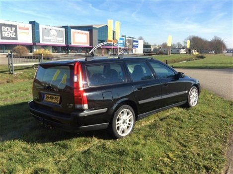 Volvo V70 - 2.4 TURBO ZWART LEER HANDB NAP - 1