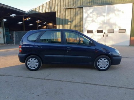 Renault Scénic - 1.6-16V RXE Automaat AIRCO - 1