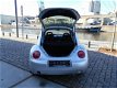 Volkswagen New Beetle - 2.0 Highline - 1 - Thumbnail