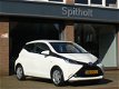 Toyota Aygo - 1.0 VVT-i X-Play 69pk Rijklaarprijs 5-deurs - 1 - Thumbnail