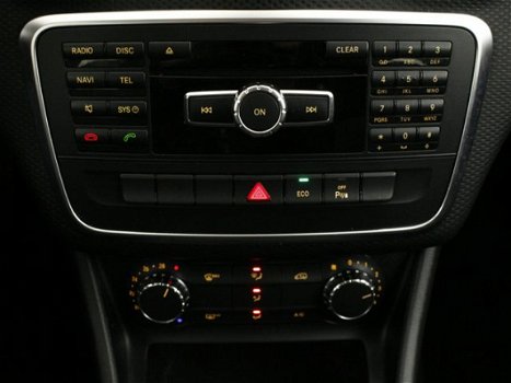 Mercedes-Benz A-klasse - 180 Edition Navigatie I Airco I Navigatie I Licht metalen velgen 