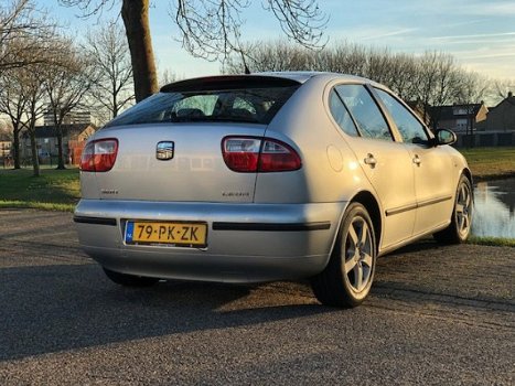 Seat Leon - 1.6 16V Executive - 1