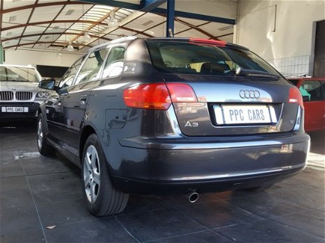 Audi A3 Sportback - 1.6 Attraction Jaar Apk INC.grote beurt Mooiste en beste van Nederland - 1