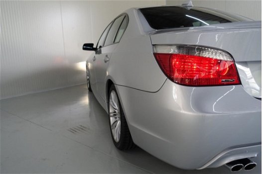 BMW 5-serie - 525i Business Line Sport M pakket, automaat, leer, bijna YOUNGTIMER, 71246KM - 1