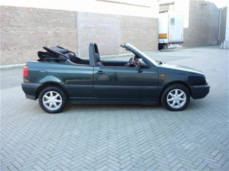 Volkswagen Golf Cabriolet - 1.8 APK 06-2020 Dak in goede staat - 1