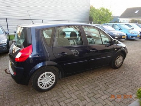 Renault Scénic - 1.6-16V Business Line - 1