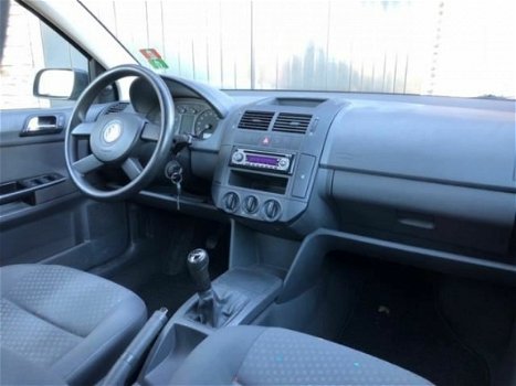 Volkswagen Polo - 1.2-12V Athene - 1