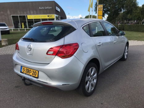 Opel Astra - 1.4 Turbo 120pk (Navi/Haak) - 1