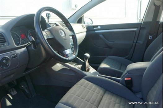 Volkswagen Golf - 1.9 TDI Sportline Business - 1