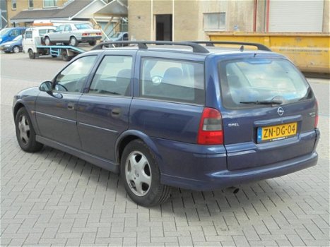 Opel Vectra Wagon - 1.8-16V Pearl Sport Nap Eerste eigenaar - 1