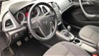 Opel Astra - 1.4T / 140pk / Xenon / Cosmo / Navi / Cruise / Climate Control / 1 eigenaar - 1 - Thumbnail