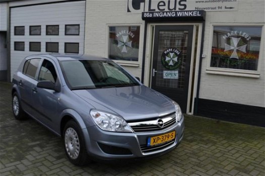 Opel Astra - 1.6 Busines Edition - 1