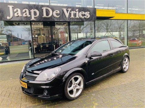 Opel Astra GTC - 1.8 16V OPC LINE 140PK NAV ECC XEN PDC CRC - 1