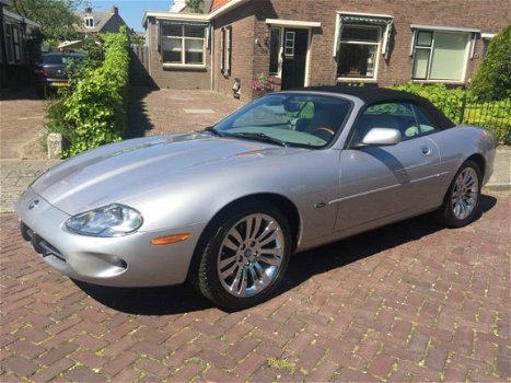 Jaguar XK8 - 4.0 V8 Convertible - 1