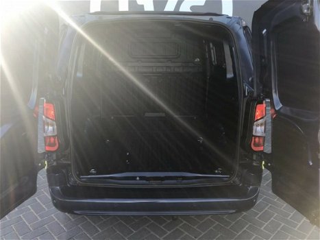 Opel Combo - 1.6D L1H1 Innovation 100PK - PARKEERSENSOREN - ACHTERUITRIJCAMERA - NAVI - TREKHAAK - 1 - 1