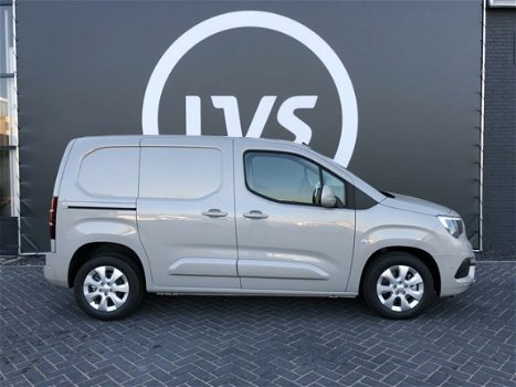 Opel Combo - 1.6D L1H1 Innovation 100PK - PARKEERSENSOREN - ACHTERUITRIJCAMERA - NAVI - TREKHAAK - 1 - 1