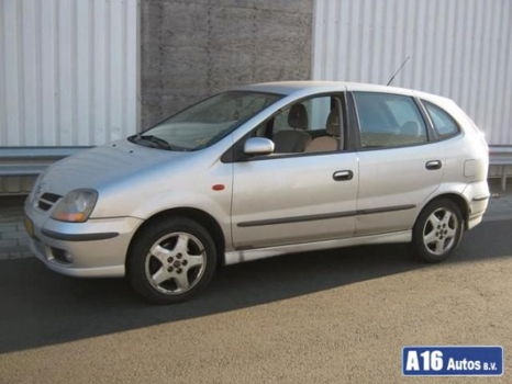 Nissan Almera Tino - 1.8 Luxury - 1