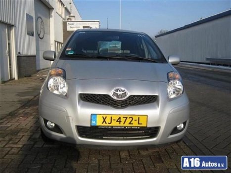 Toyota Yaris - 1.3 16v VVT-i Aspiration - 1