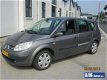 Renault Scénic - Grand Scénic 1.6 16V Expression Luxe - 1 - Thumbnail
