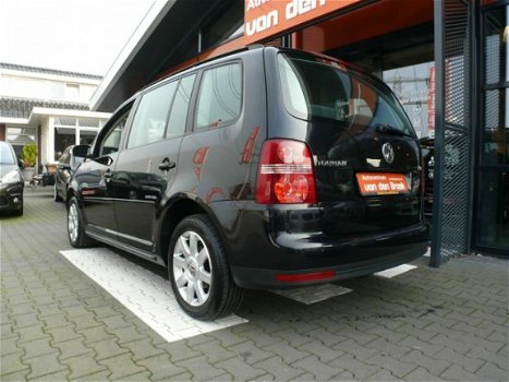 Volkswagen Touran - 1.4 TSI Highline 7 Persoon, s Climate Cruise Ctr Stoelver Pdc Lmv Elec Pakket Da - 1