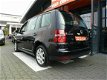 Volkswagen Touran - 1.4 TSI Highline 7 Persoon, s Climate Cruise Ctr Stoelver Pdc Lmv Elec Pakket Da - 1 - Thumbnail