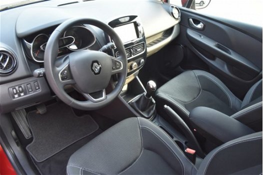 Renault Clio - 0.9 TCe Intens /navigatie/trekhaak - 1