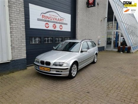 BMW 3-serie Touring - 320i Executive Youngtimer 1jaar APK - 1