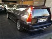 Volvo V70 - 2.4D Youngtimer Mooiste van Nederland - 1 - Thumbnail