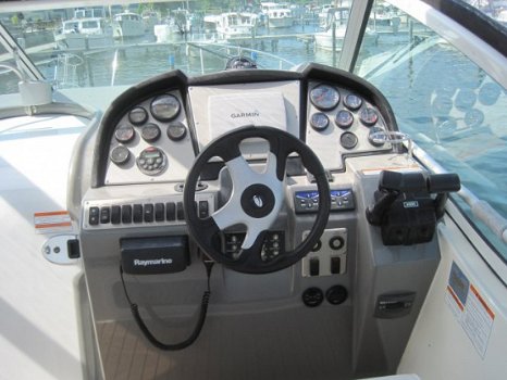 Cruisers Yachts 300 CXi Express - 5