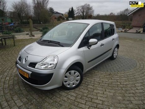 Renault Grand Modus - 1.2-16V Expression - 1