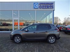 Peugeot 2008 - 1.2 Puretech Active PDC/Navi/Cruise