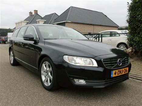 Volvo V70 - 1.6 D2 Nordic+, BJ`2015, Leer, Xenon, Navigatie - 1