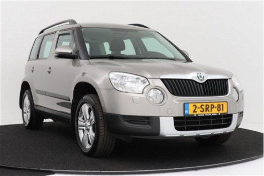 Skoda Yeti - 1.2 TSI Sprint Pro | Automaat | Parkeersensoren - 1