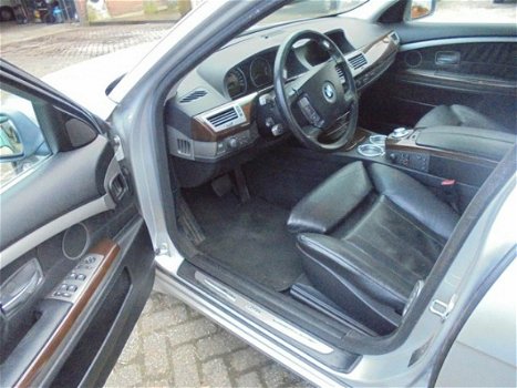 BMW 7-serie - 735i Executive aut, bj02, alle extras, zeer mooi, rijd perfect, 272dkm, nap, apk nieuw - 1