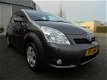 Toyota Verso - 1.8 VVT-i Sol Climate control, parkeersensoren & trekhaak (1300kg) - 1 - Thumbnail