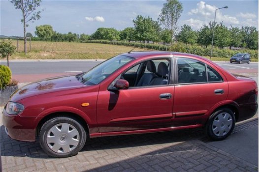 Nissan Almera - 1.8 Visia - 1