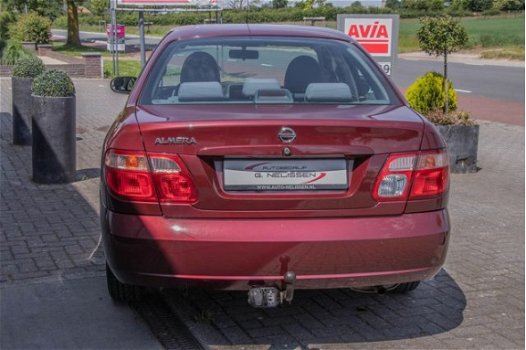 Nissan Almera - 1.8 Visia - 1