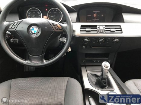 BMW 5-serie - E60 520i - 1