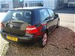 Volkswagen Golf - 1.6-16V Sportline - 1 - Thumbnail