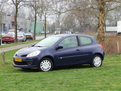 Renault Clio - 1.4-16V Expression ( INRUIL MOGELIJK ) - 1