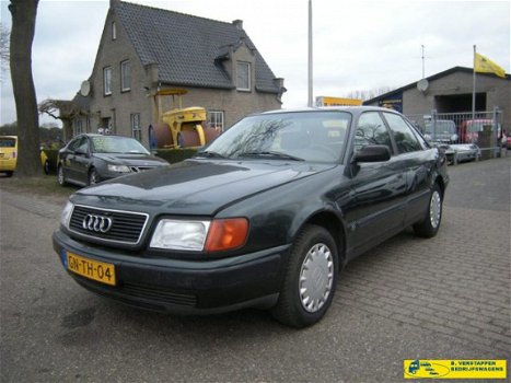 Audi 100 - 2.3 E - 1