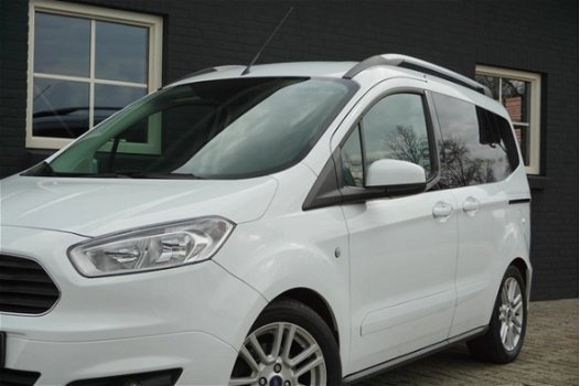 Ford Tourneo Courier - 1.5 Tdci Titanium - 1