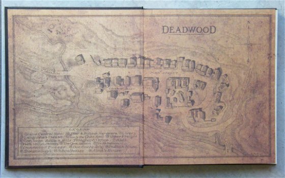 Deadwood, met foto's uit de filmserie. - 2