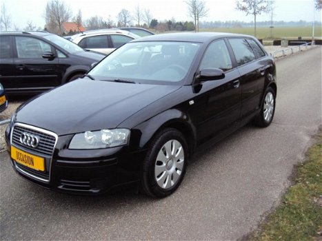 Audi A3 Sportback - 1.6 Attraction - 1