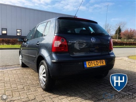 Volkswagen Polo - 9N 1.4-16V Comfortline - 1