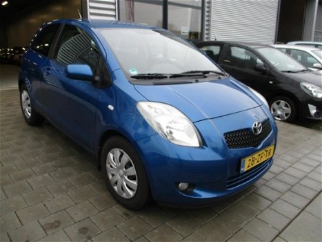 Toyota Yaris - 1.3 VVTi Sol - 1