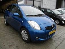 Toyota Yaris - 1.3 VVTi Sol