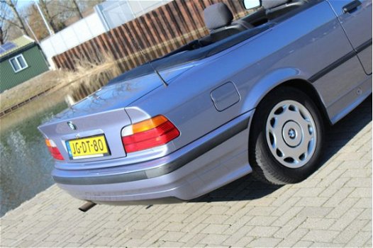 BMW 3-serie Cabrio - 318i 2e EIGENAAR NL-AUTO 175.000 KM - 1